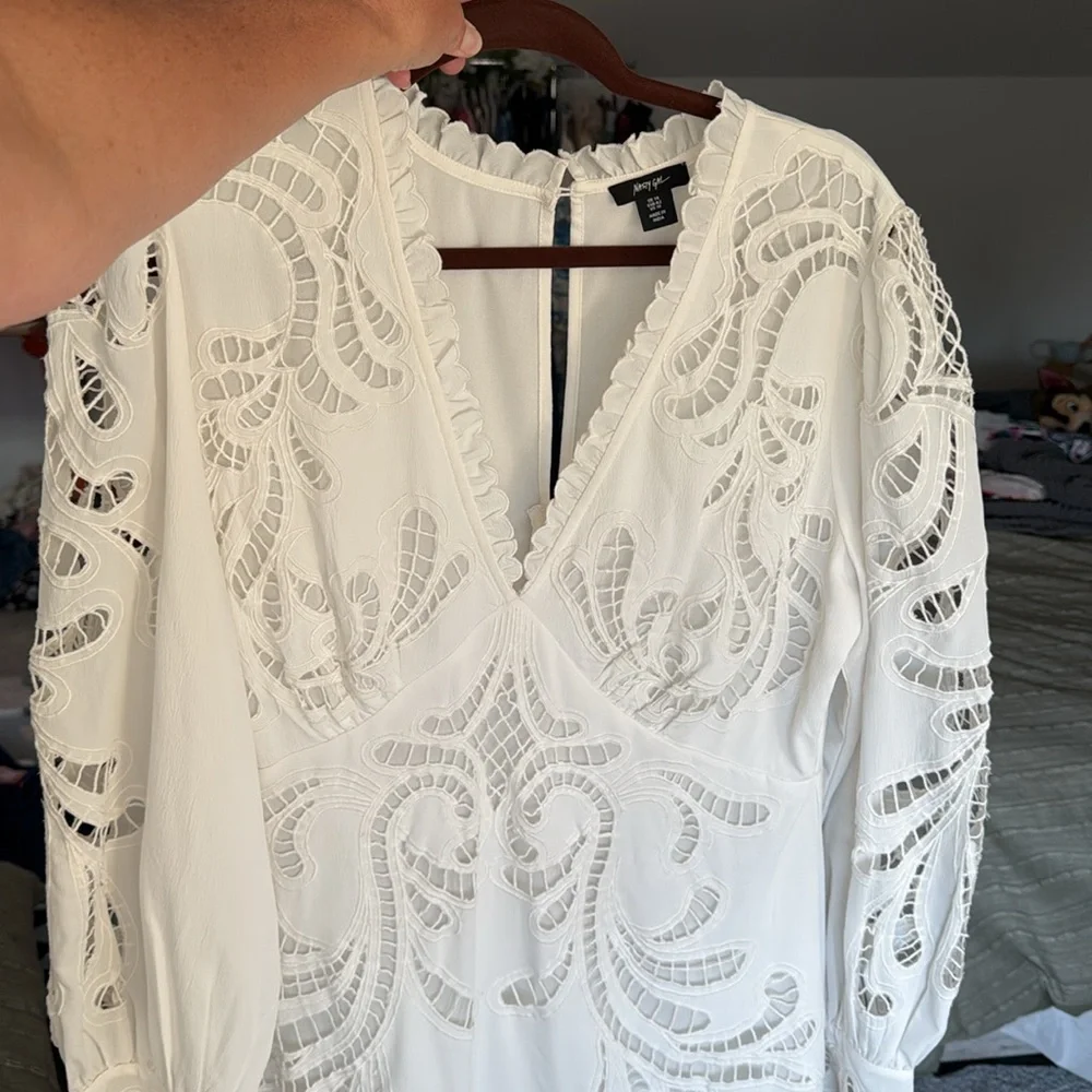 Nasty Gal White Lace Long Sleeve Wedding / Photo Dress - Picture 2 of 12